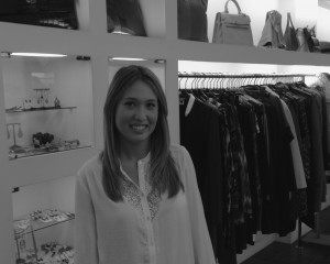 cris-by-mikonos-moda-logrono-300x240