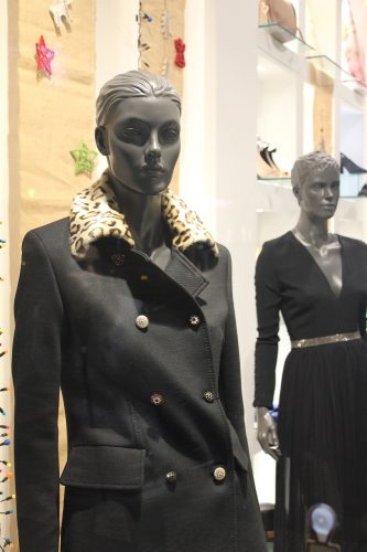 NAVIDAD ESCAPARATE MIKONOS MULTIMARCA LOGROÑO MODA FASHION 